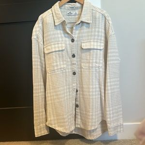 Hollister Shacket in White and Cream